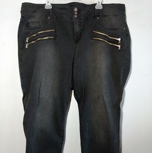 Torrid multi zip jegging